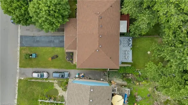 Kingston, ON K7P 1A1,789 GROUSE CRES