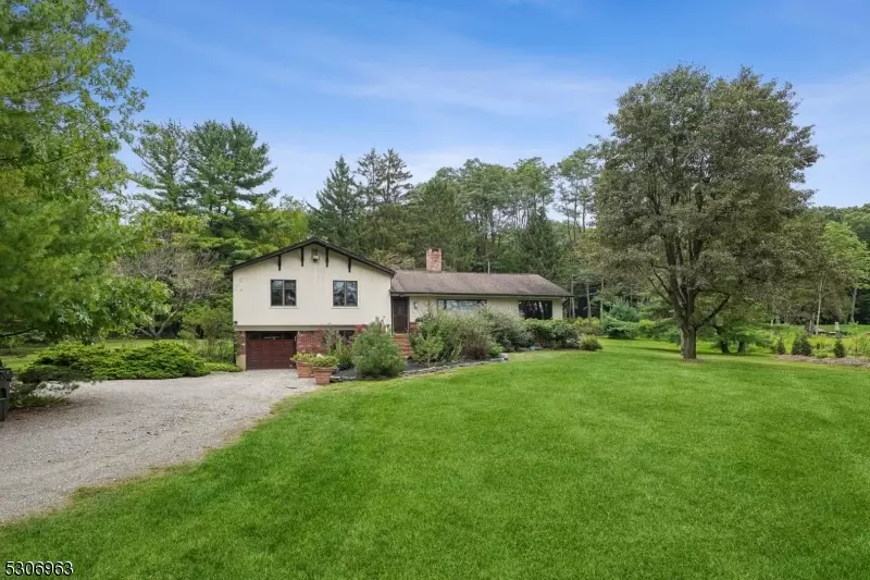 408 Schooleys Mountain Rd, Washington Twp., NJ 07853