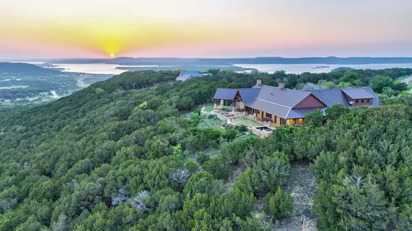 1230 Plateau Place, Possum Kingdom Lake, TX 76449