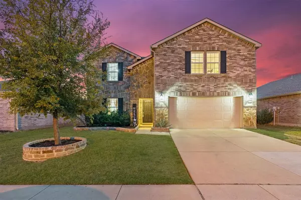 1712 Megan Creek Drive, Little Elm, TX 75068