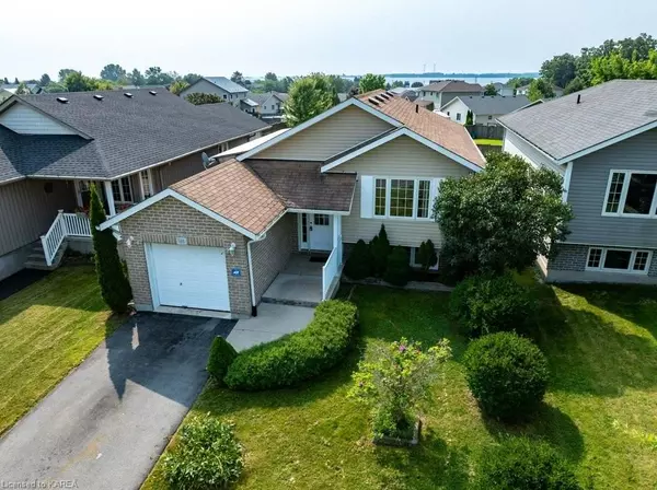 Loyalist, ON K7N 0A2,108 ISLANDVIEW DR