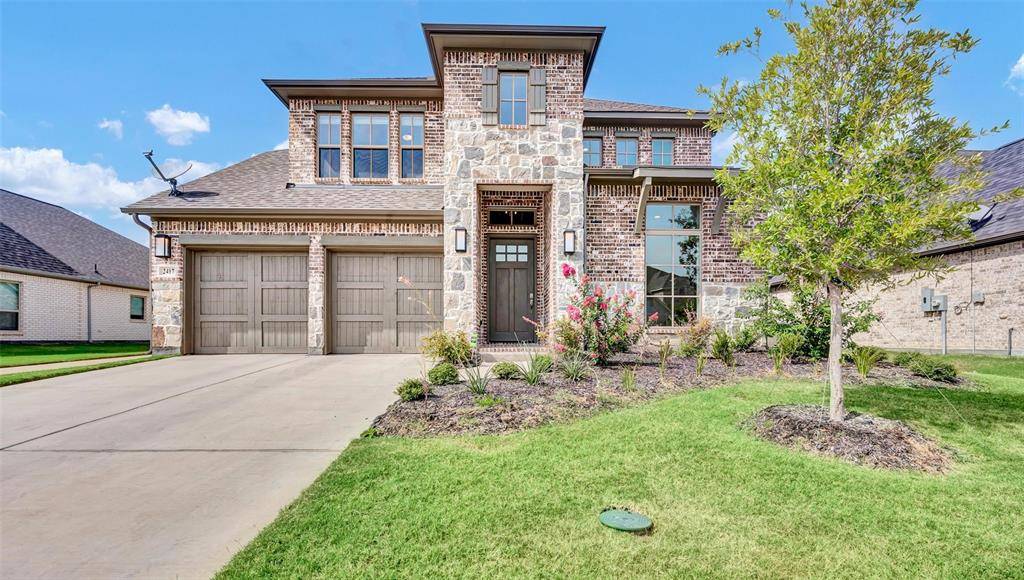 2417 Amesbury Drive, Midlothian, TX 76065