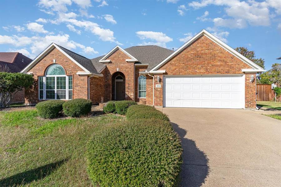 9713 Lancashire Drive N, Rowlett, TX 75087