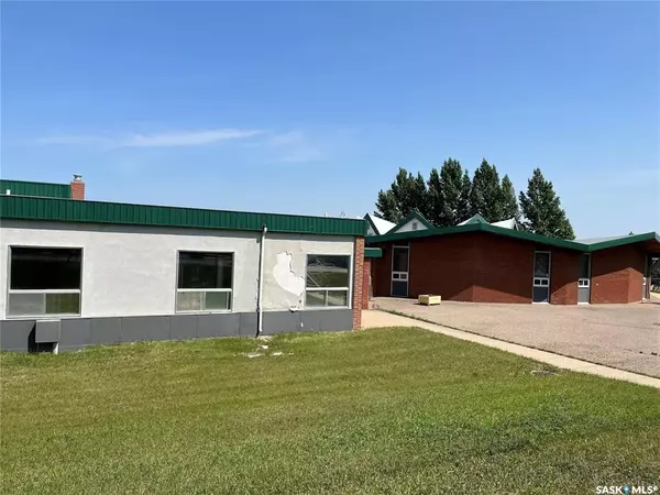 885 6th AVENUE NE, Swift Current, SK S9H 2M9