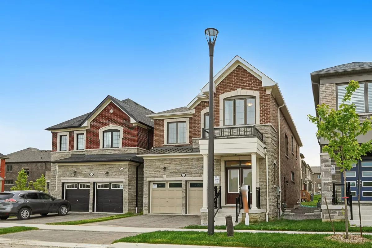 Pickering, ON L1X 0M9,3294 Turnstone BLVD