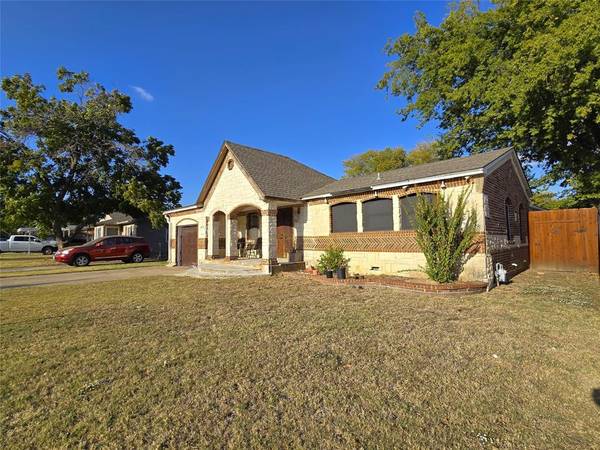 3028 Altman Drive, Irving, TX 75062