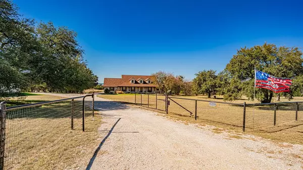 Tolar, TX 76476,2812 Wind Mill Court