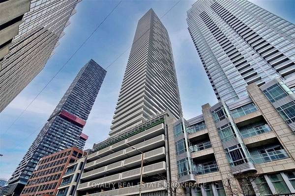 2221 Yonge ST #2104, Toronto C10, ON M4S 0B8