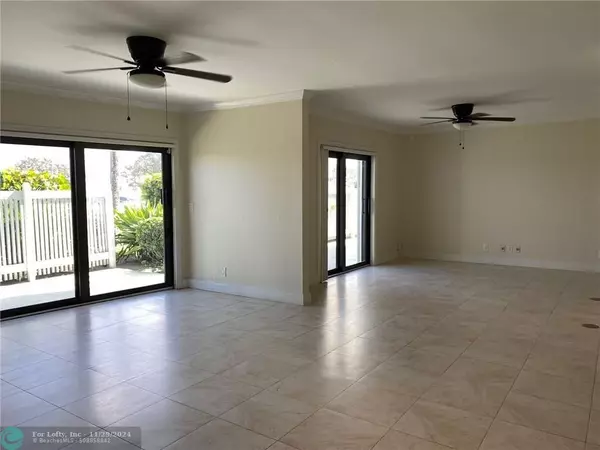 Delray Beach, FL 33483,250 S Ocean Blvd  #251