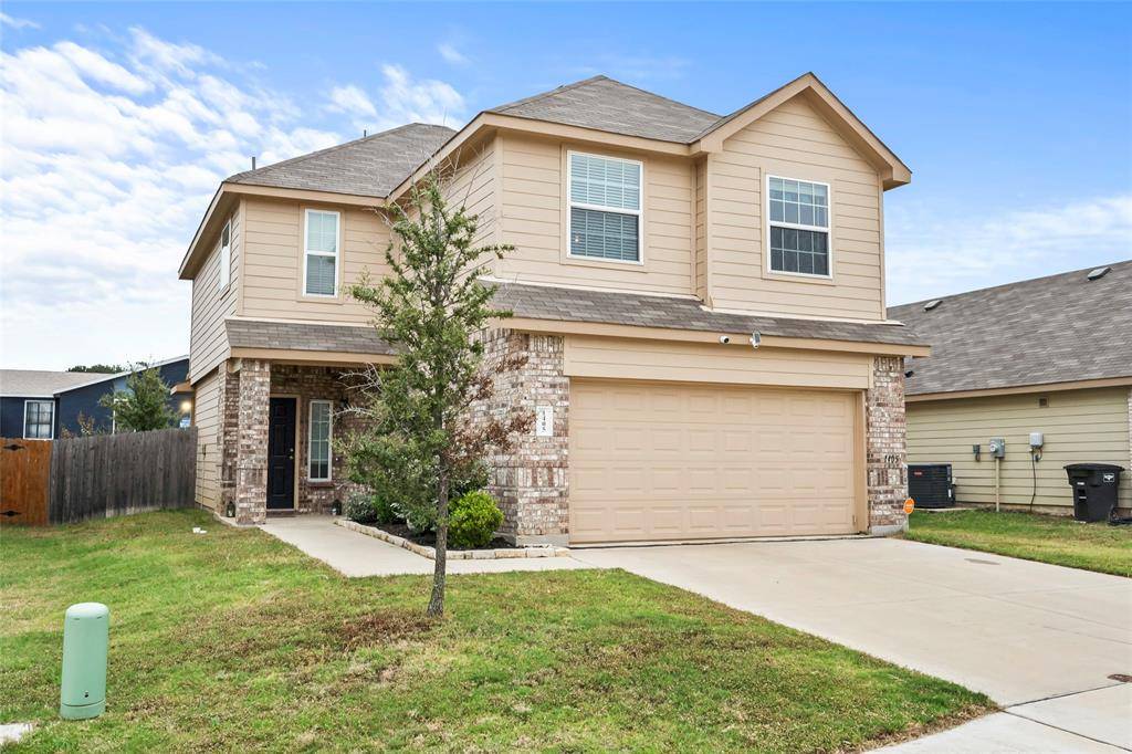 Fort Worth, TX 76112,1405 Tall Pine Way