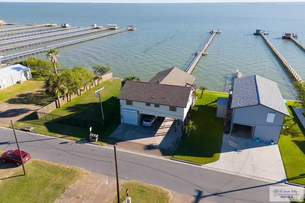 206&208 N SHORE DR., Port Mansfield, TX 78598