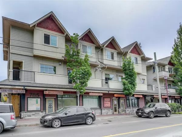 785 Station Ave #201, Langford, BC V9B 0E6