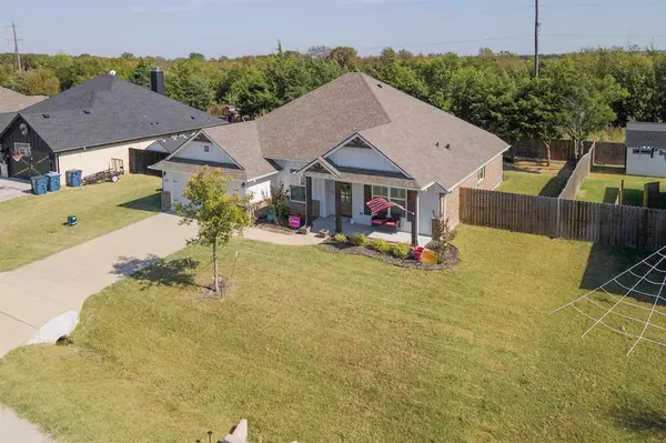 Palmer, TX 75152,421 Palmer View Drive