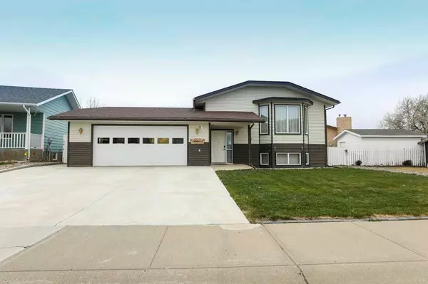 4106 Heritage DR, Taber, AB T1G 1A2