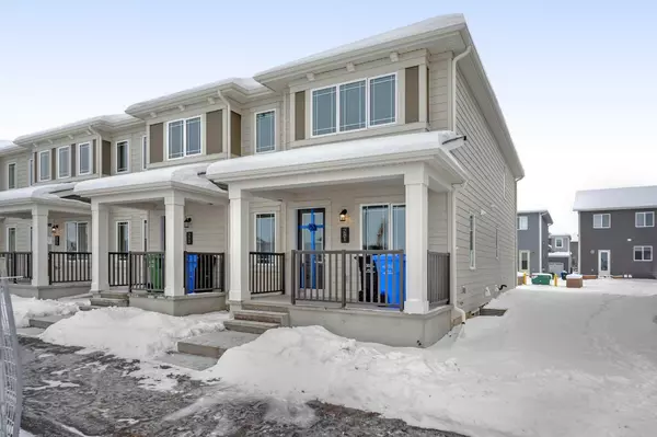 281 Yorkville BLVD Southwest, Calgary, AB T2X5H7