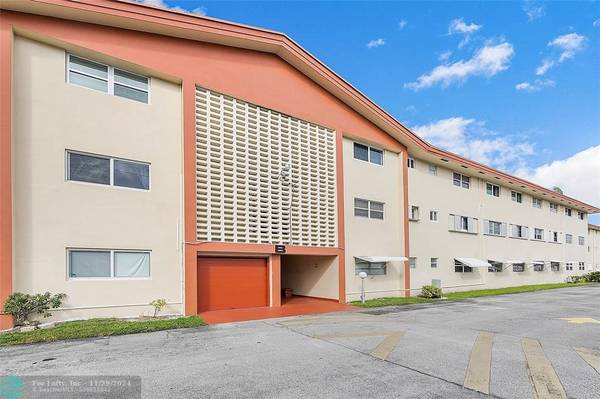 5300 Washington St  #B223, Hollywood, FL 33021