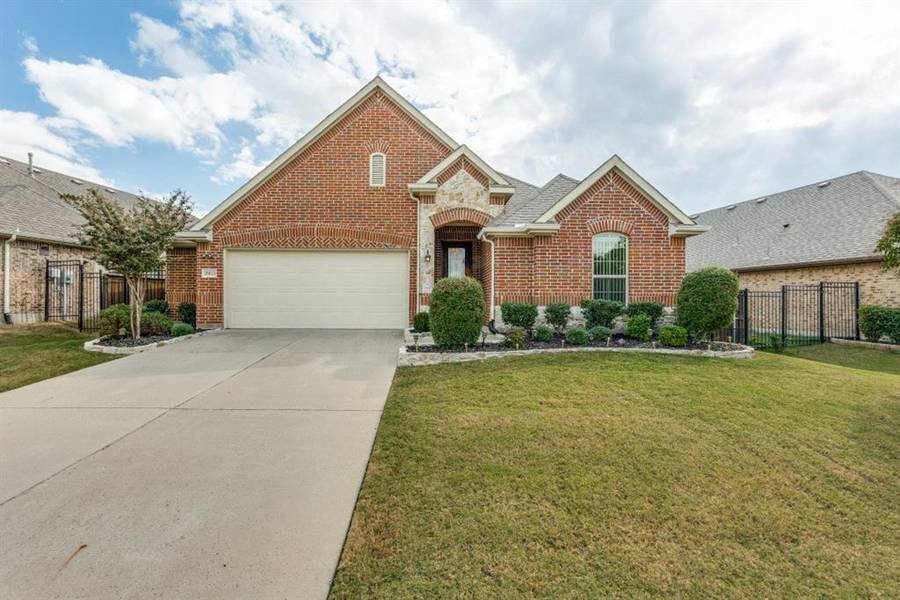 2002 Cutter Crossing Place, St. Paul, TX 75098