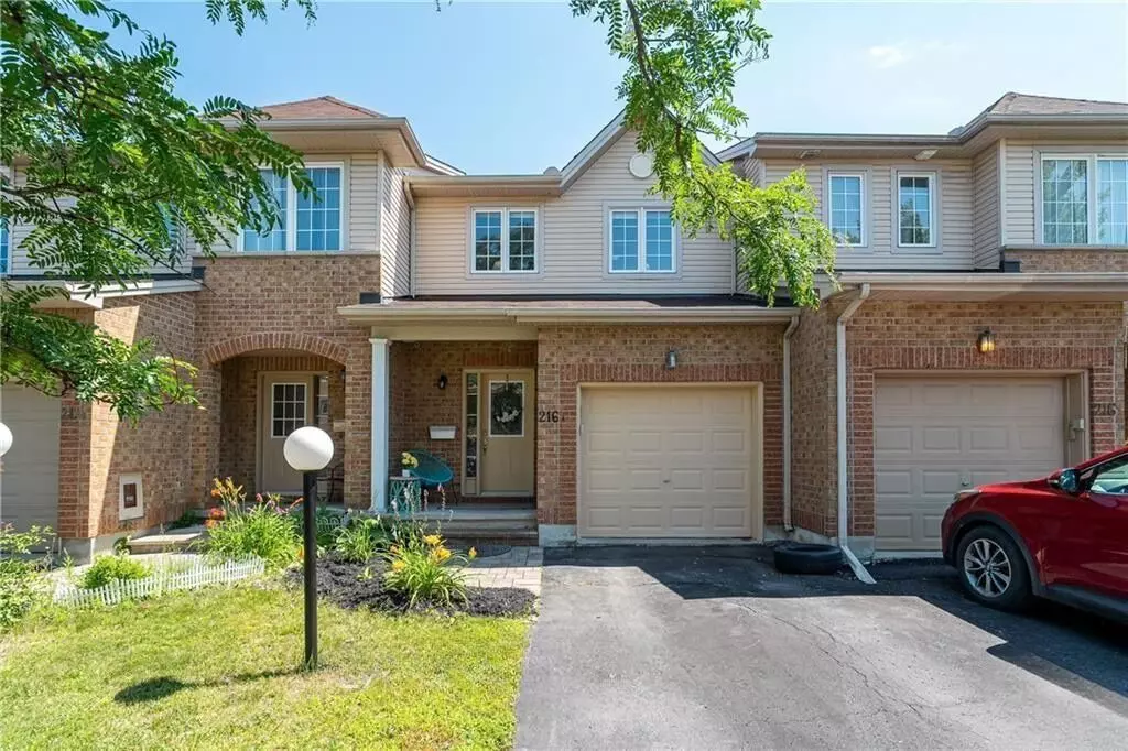 Barrhaven, ON K2J 5G8,216 Claridge DR