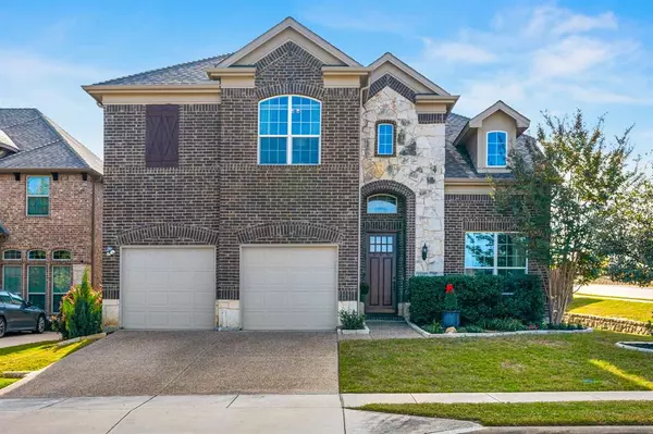 4500 Seventeen Lakes Court, Fort Worth, TX 76262