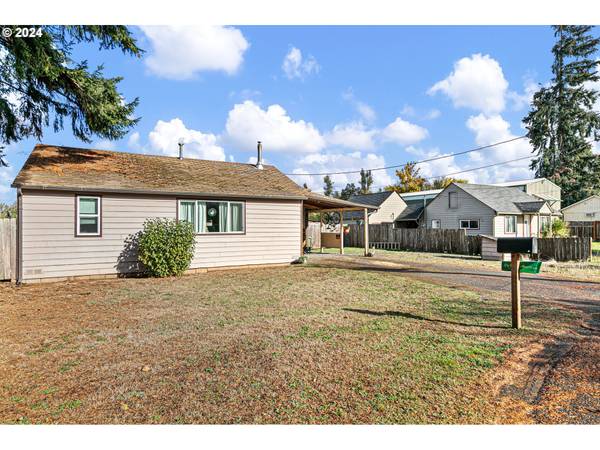 33099 FOSTER RD, Cottage Grove, OR 97424