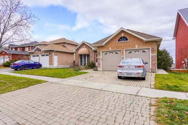 Bradford West Gwillimbury, ON L3Z 3C8,59 Metcalfe DR