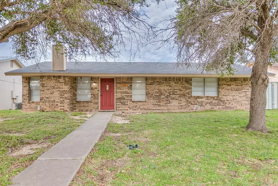 1326 Tres Rios Dr, San Angelo, TX 76903