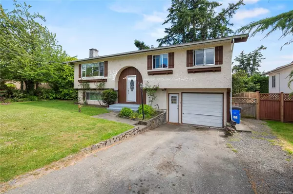 Saanich, BC V8Z 6B2,791 Mann Ave