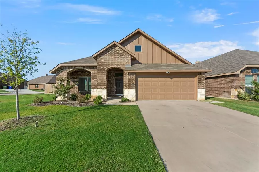 1748 WOOLEY Way, Seagoville, TX 75159