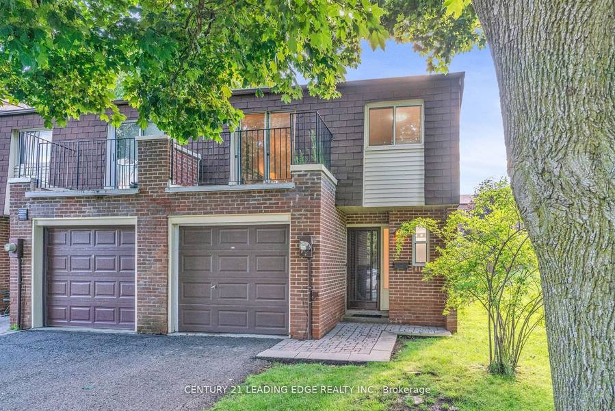 30 Edgar Woods RD, Toronto C15, ON M2H 2Y7