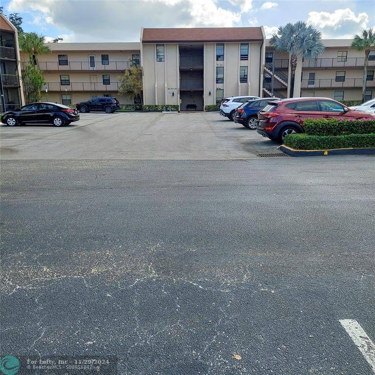 Tamarac, FL 33321,7950 W Mcnab Rd  #124