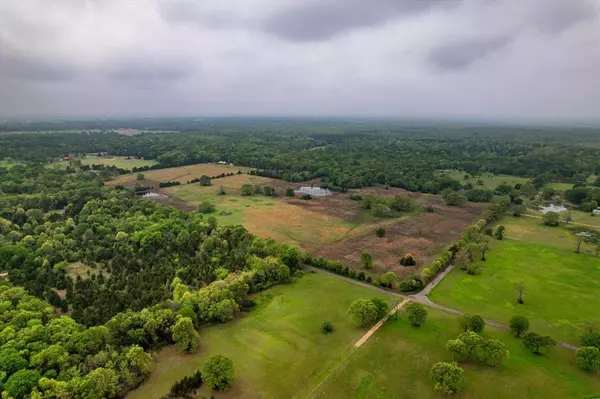 5 AC County Road 33800, Paris, TX 75460