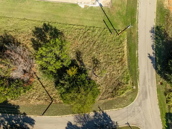 Whitney, TX 76692,41033 Flagstone Circle