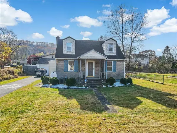 2132 Riverside Drive, Lower Saucon Twp, PA 18015