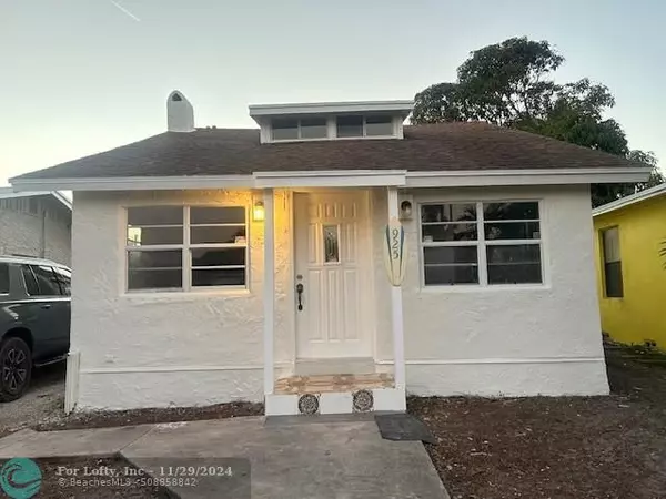 925 S L St, Lake Worth Beach, FL 33460