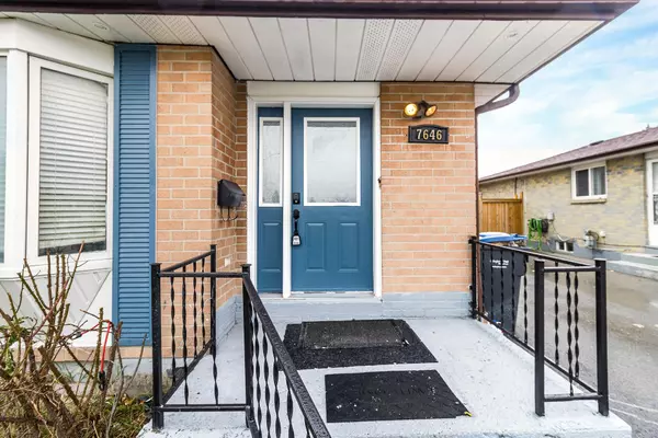 Mississauga, ON L4T 3H5,7646 Priory CRES