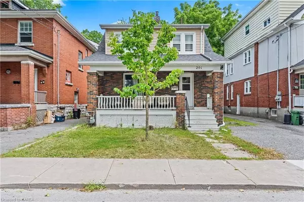 Frontenac, ON K7L 3V7,291 ALBERT ST