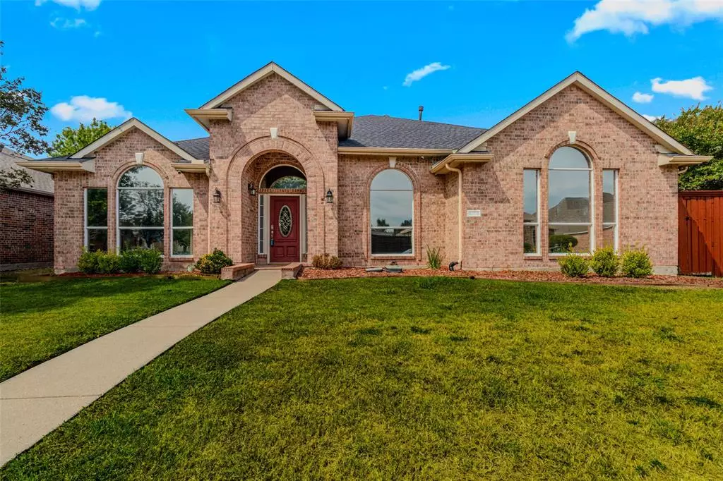 Rowlett, TX 75087,6105 Grantham Drive