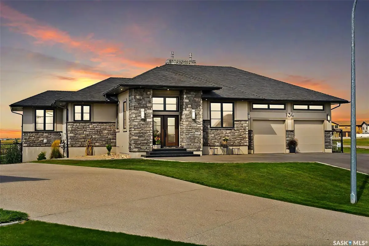134 Aspen Village DRIVE, Emerald Park, SK S4L 0C4