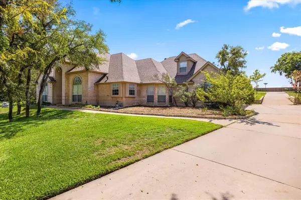 Granbury, TX 76048,609 Summerlin Drive