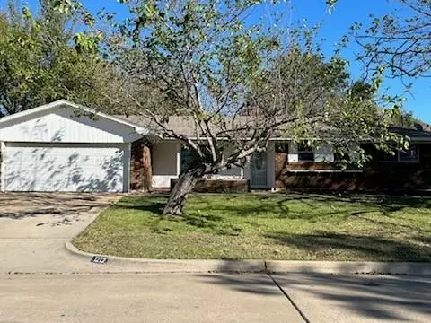 1212 Desiree Lane, Hurst, TX 76053