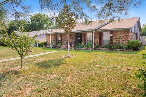 Mesquite, TX 75149,1429 LongShadow Lane