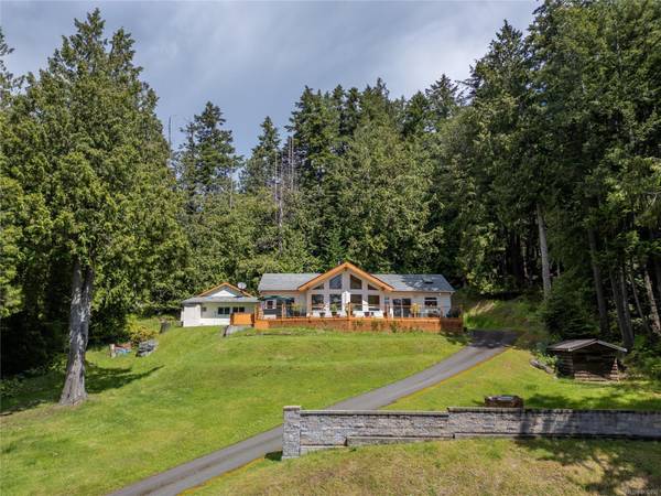 6637 Razor Point Rd, Pender Island, BC V0N 2M1