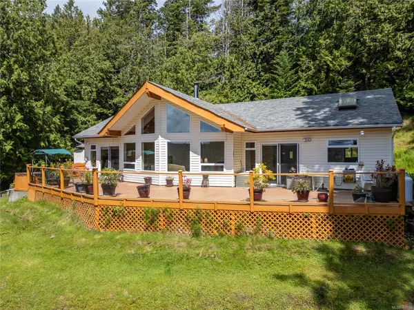 Pender Island, BC V0N 2M1,6637 Razor Point Rd