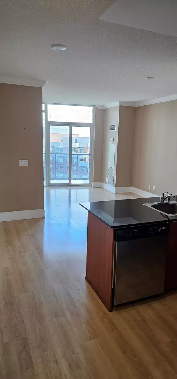 Mississauga, ON L5B 0E1,330 Burnhamthorpe RD W #2309