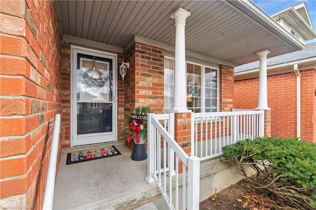 Dufferin, ON L9W 5A9,75 Colbourne CRES