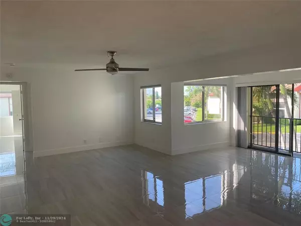 West Palm Beach, FL 33417,4695 Sable Pine Cir  #D2