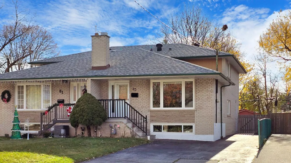 Toronto C13, ON M3A 2H2,83 Fortrose CRES