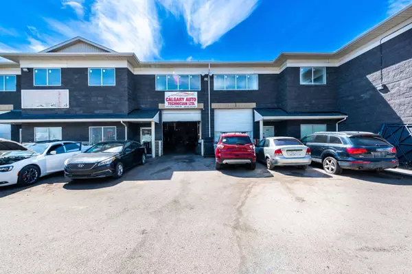 Calgary, AB T3J4N4,5150 47 Street ST NE