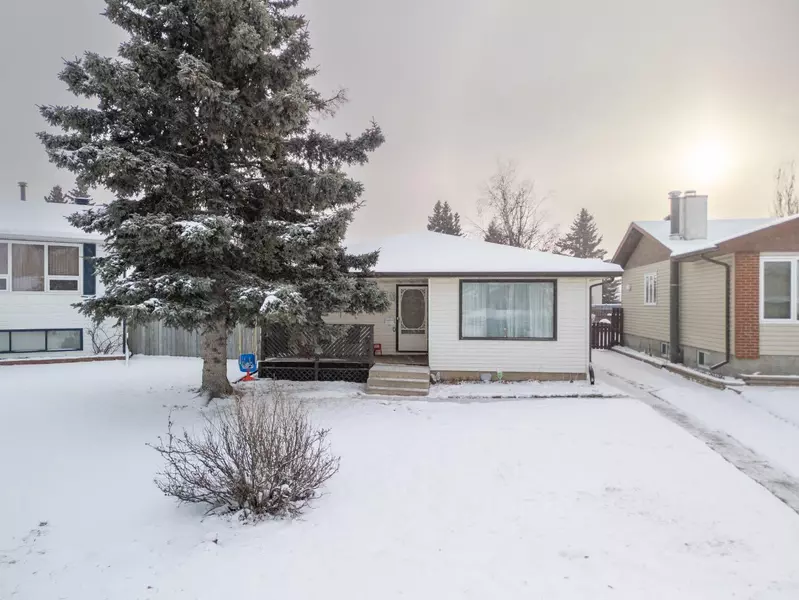 16 Chaisson XING, Whitecourt, AB T7S 1B8