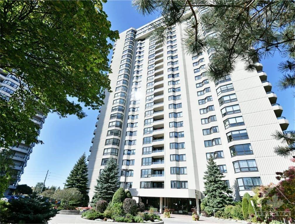 Alta Vista And Area, ON K1G 4J4,1500 RIVERSIDE DR #PH2406